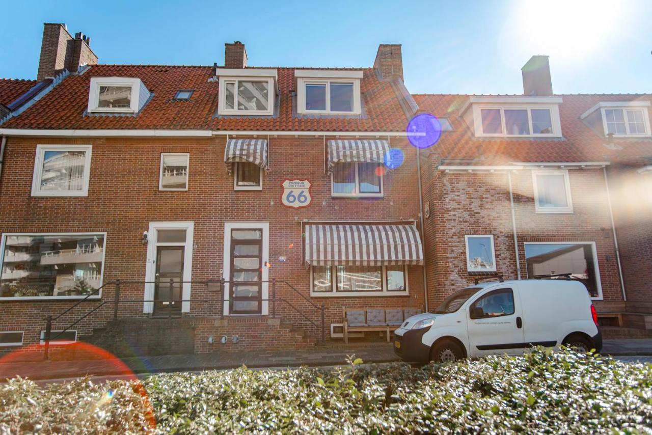 Pension Sixtysix Zandvoort Exteriör bild