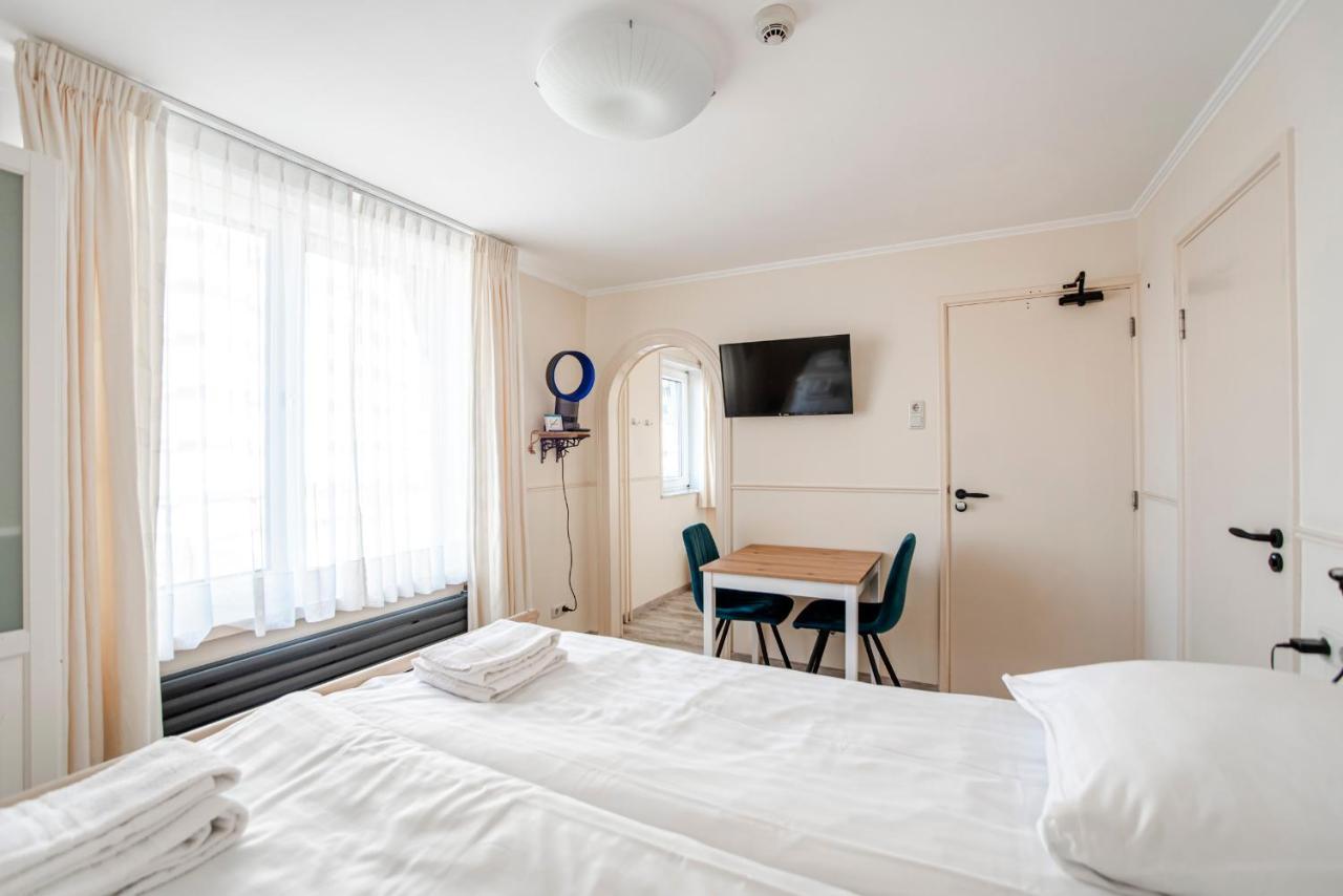 Pension Sixtysix Zandvoort Exteriör bild